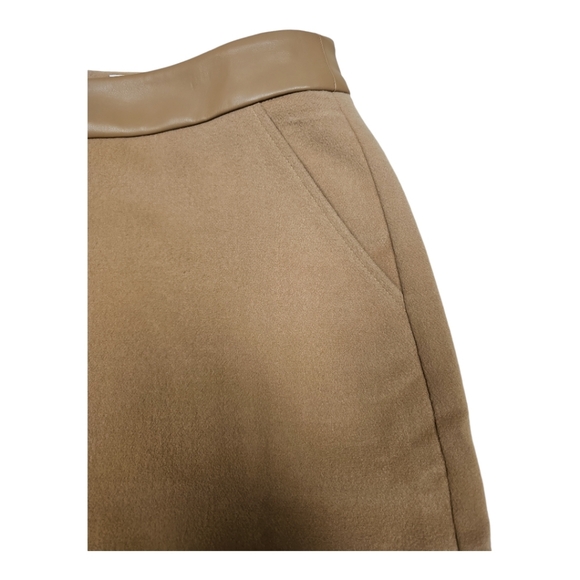 Cabi Brown Wool Mini Work Pencil Cut Skirt Office wear - Picture 4 of 8